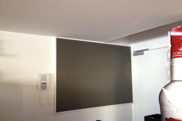 panneaux-muraux-ecophon-laine-de-verre-wall-panel-holding-pichaud-vinetFA4E3183-18B2-E3F6-B8DA-7092AC10E0B9.jpg